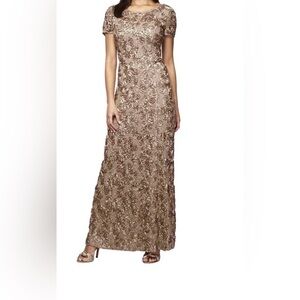 Alex Evenings Elegant Lace Maxi Dress in Cream and Brown